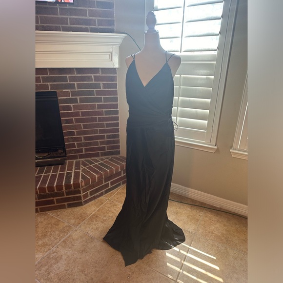Fame & Partners Wrap Black Satin Gown Maxi Dress NWOT size 10 - Picture 2 of 4